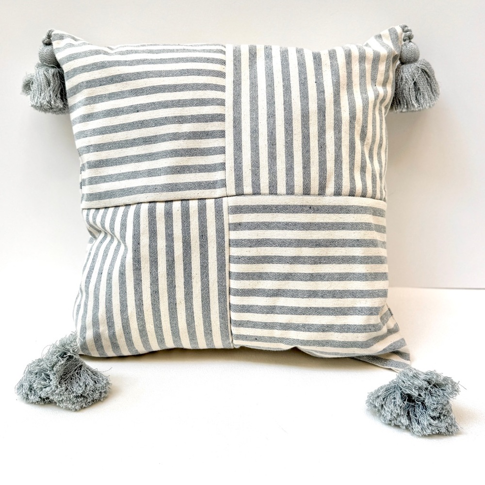 NEW Madewell x Denim Project Throw Pillow - Picture 5 of 6